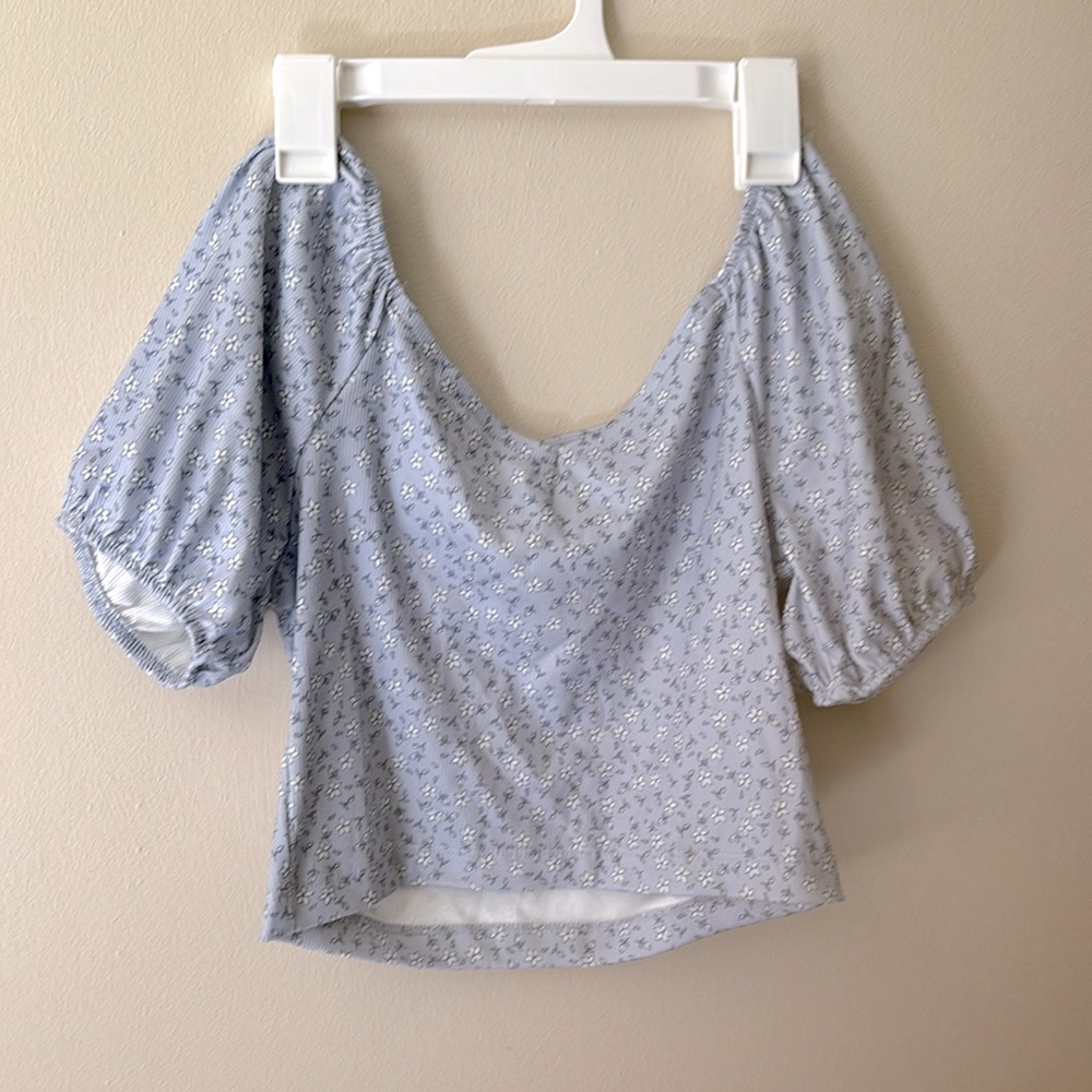 Cropped Babydoll-Style Blouse!